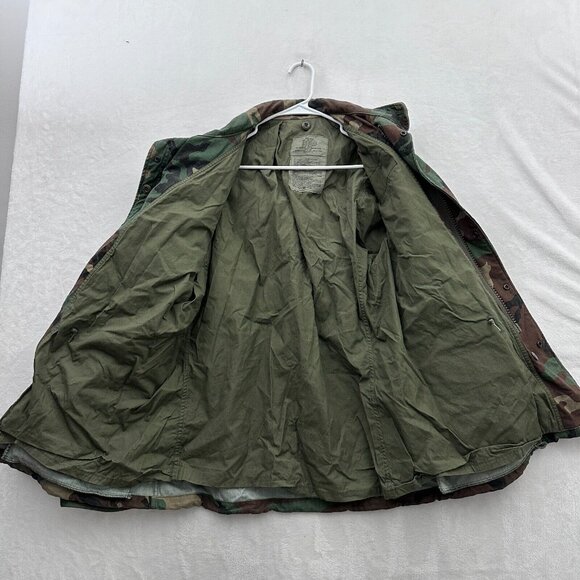 M65 Jacket Mens M Camo Woodland Full Zip Hooded US Army Cold Weather Field - Picture 2 of 10